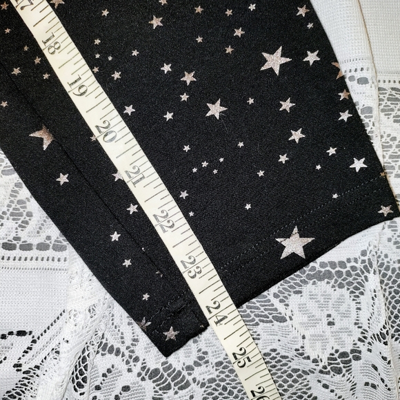 Torrid Pixie Pants - Picture 8 of 10